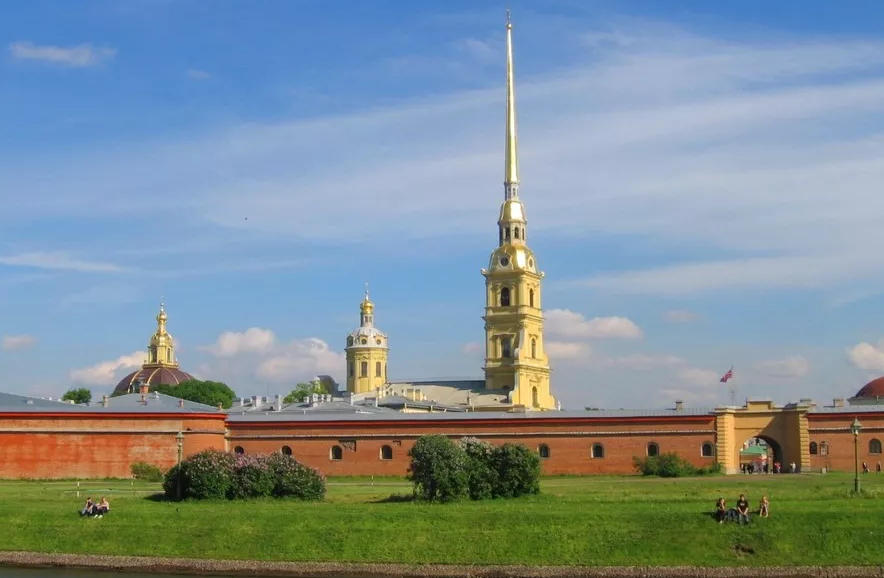 Петропавловская крепость дворец