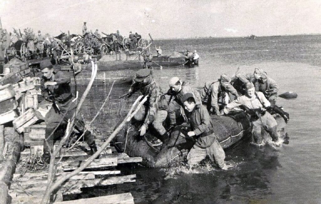 Переправа. 1944 Год анимация Западный фронт. Одесса 1943г.