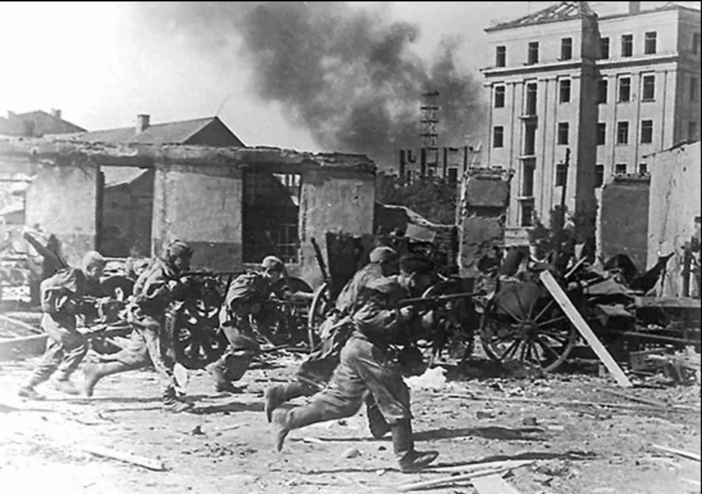 События войны 1944 года. Освобождение Могилева в 1944. Белоруссия 1944 Багратион. Операция “Багратион” (июль-август 1944). Белорусская наступательная операция Багратион.