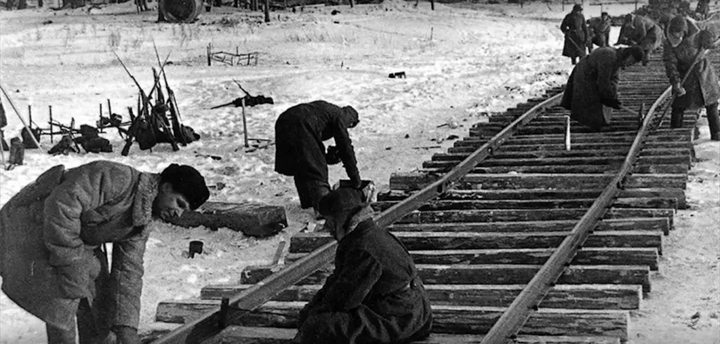 Железнодорожники блокадного ленинграда. Дорога Победы блокадного Ленинграда. Дорога Победы 1943. Железная дорога жизни блокадного Ленинграда. Ленинград железная дорога 1943.