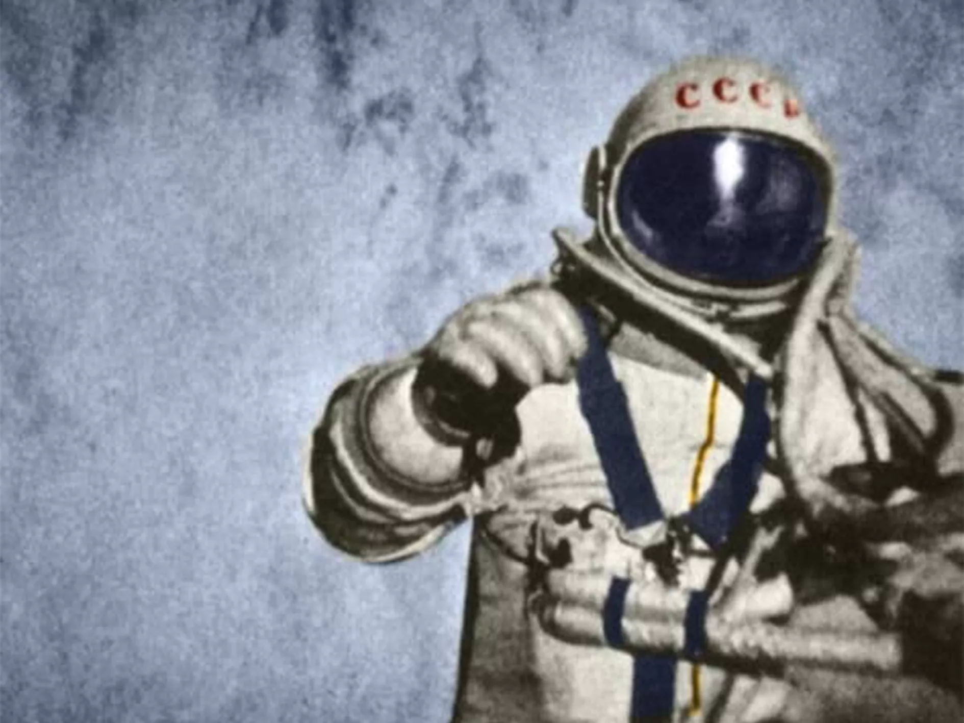 Первый выход человека в космическое пространство. Выход в открытый космос Леонова 1965. Первый выход человека в открытый космос Леонов.